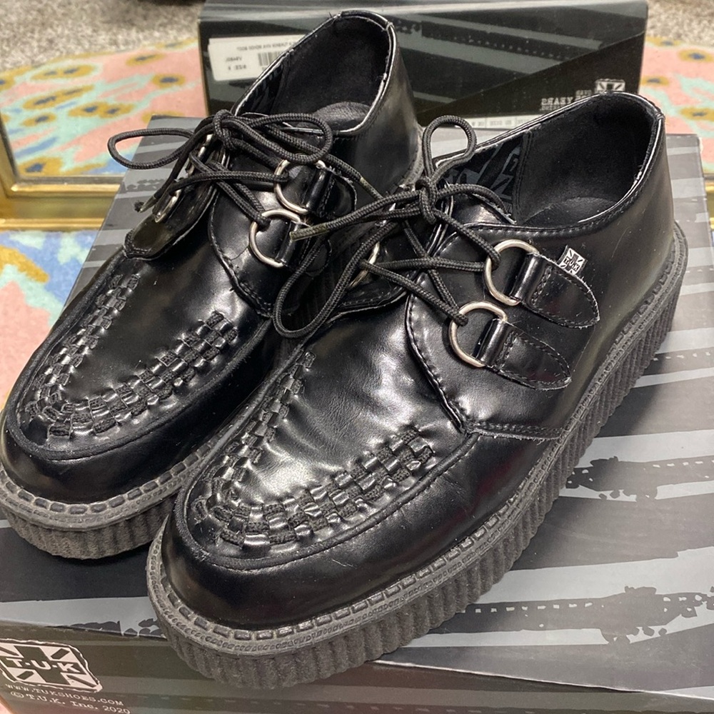 Black Leather Viva Low Creeper